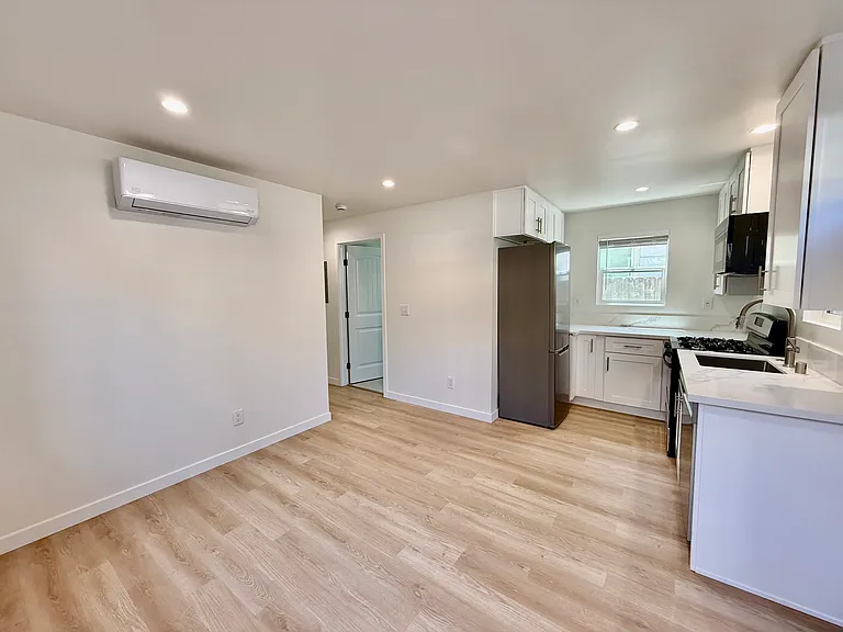 4636 Muir Ave #1 — Photo 7