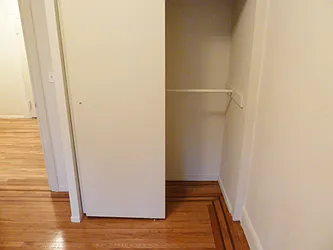 Rented by DSA Realty Midtown West