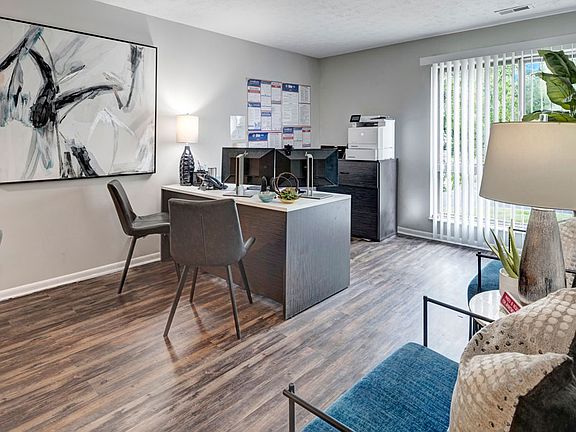 5th image of 1205 Rosehill Rd #308