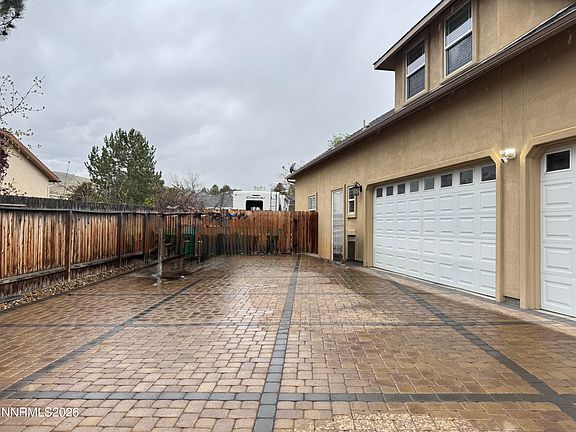 4th image of 212 Riparian Way