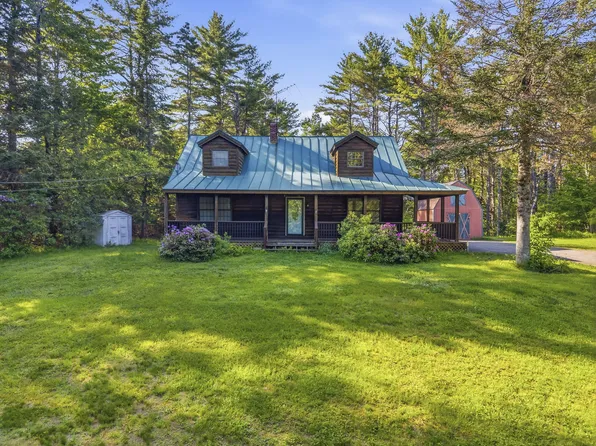 31 Evergreen Drive, China, ME 04358
