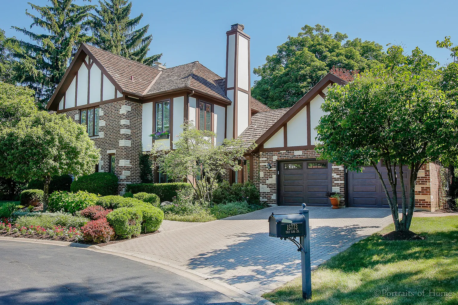 1S773 Tree Tops Ln photo 1