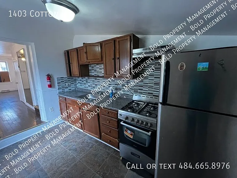 1403 Cotton St — Photo 7