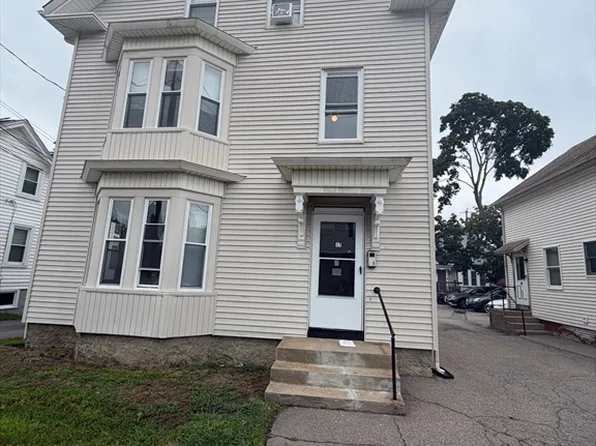 17 Richards Ave #1, North Attleboro, MA 02760