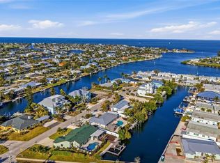 501 65th St, Holmes Beach, FL 34217