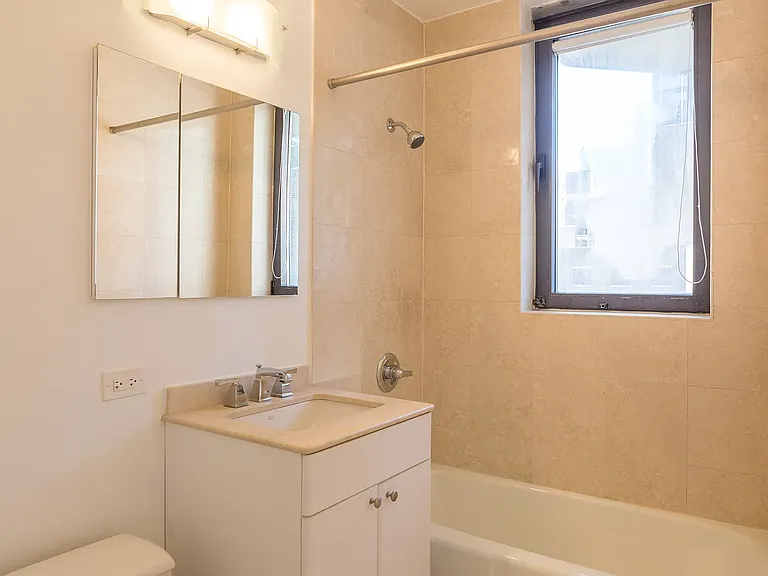 235 W 48th St #16C — Photo 6