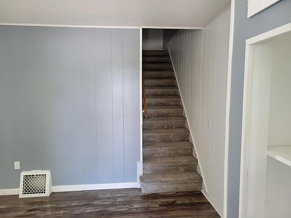 4th image of 1411 Johnston Ave