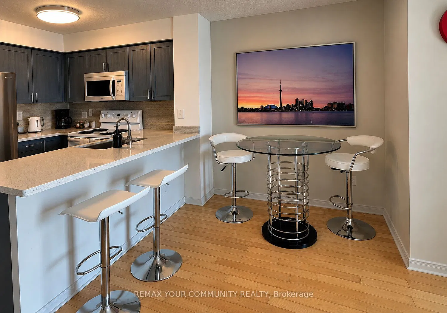 1 bed, $2,400 — Photo 2