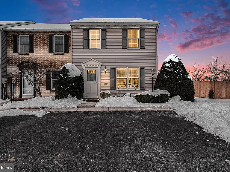 652 Park Ridge Dr — Photo 27
