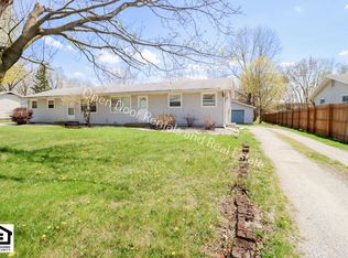 107 Miller Rd, Kendallville, IN 46755