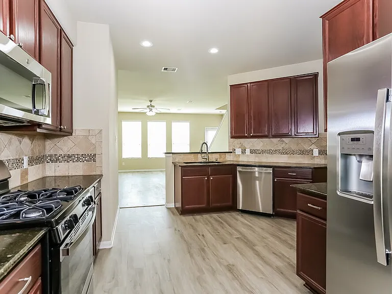 12430 Greencanyon Dr — Photo 8