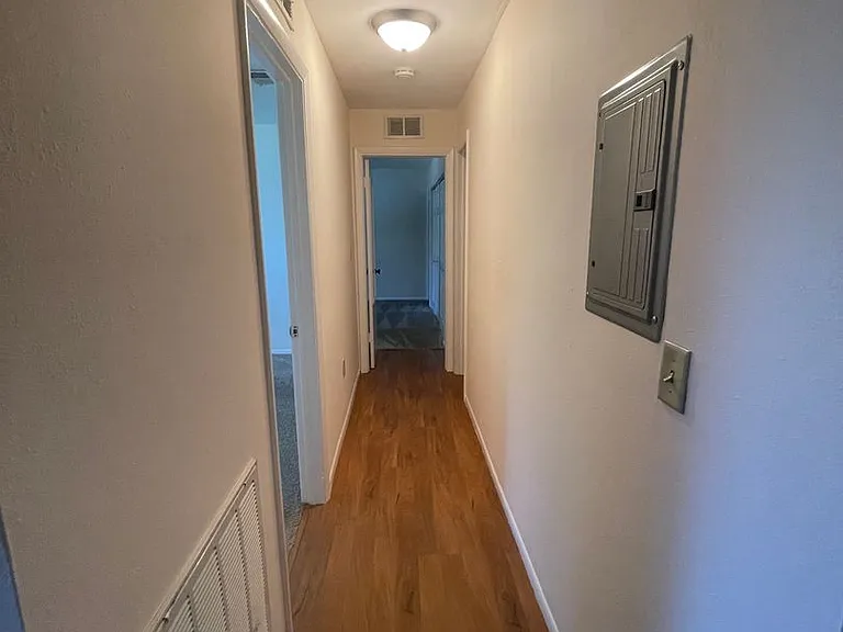 926 Lake Destiny Rd #G — Photo 10