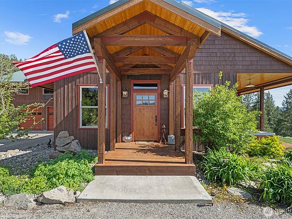 4th image of 40 Happy Jack Road