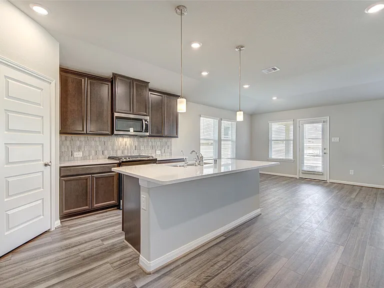 21514 Pachino Ln — Photo 29