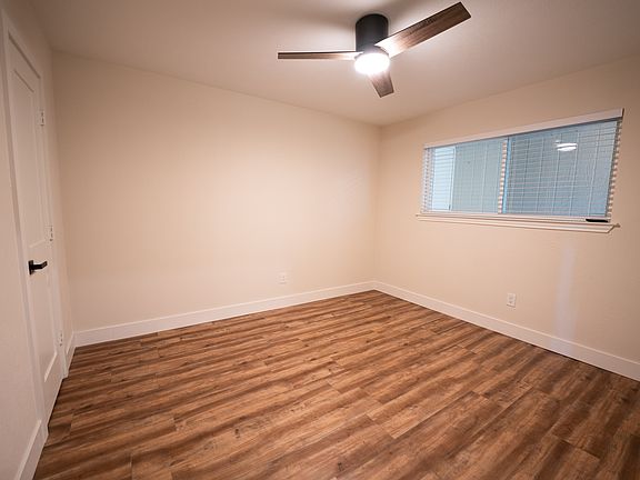 5th image of 10307 Bernardin Cir