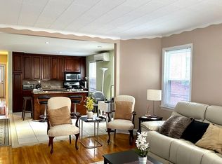42-08 208 Street Bayside Ny FL 1FL, Queens, NY 11361