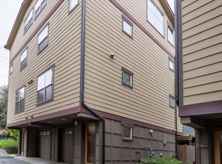 5942 California Ave SW, Seattle, WA 98136