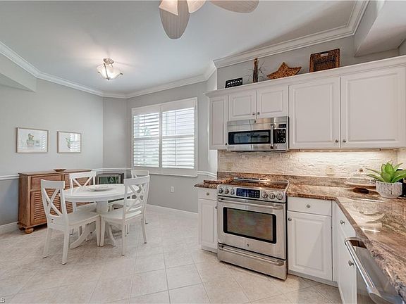 4th image of 3989 Bishopwood CT E #101