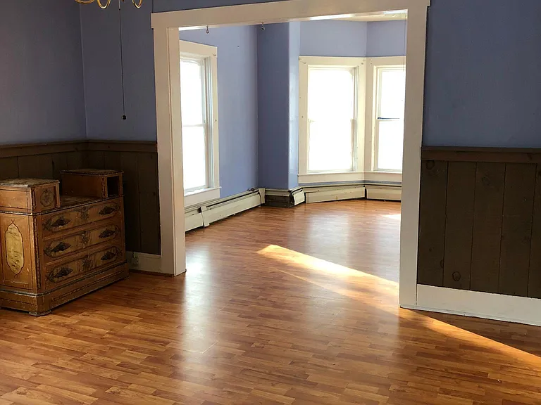 60 Pleasant St #C — Photo 16