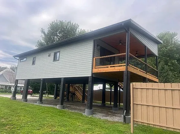 74 W Mitchell St, Old Fort, NC 28762