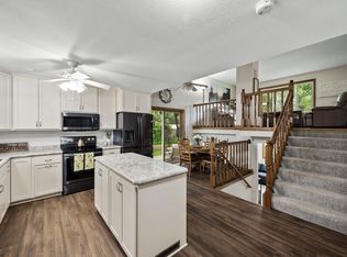 15607 Kumquat St NW, Andover, MN 55304