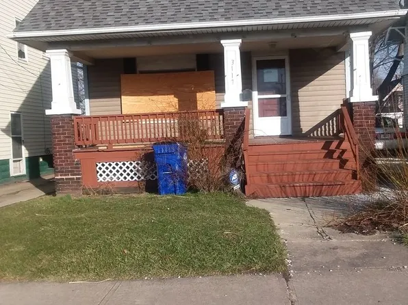 3117 W 98th St, Cleveland, OH 44102