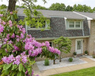 223 Stone Quarry Rd APT B, Monaca, PA, 15061