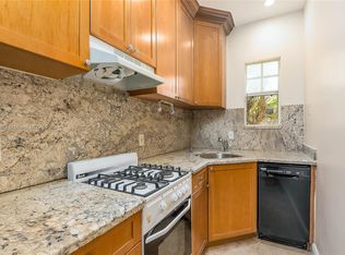 814 Lenox Ave #2, Miami Beach, FL 33139