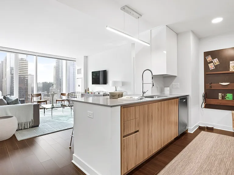 Wolf Point East Entry One Bedroom