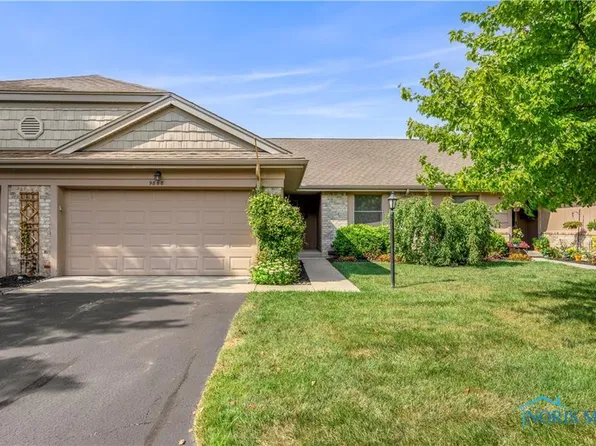 9868 Ford Rd, Perrysburg, OH 43551