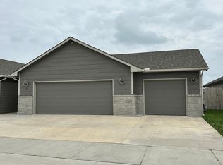 445 S Longbranch Dr, Maize, KS 67101