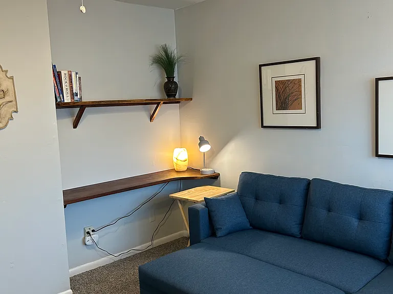9600 Amherst Ave #2 — Photo 9