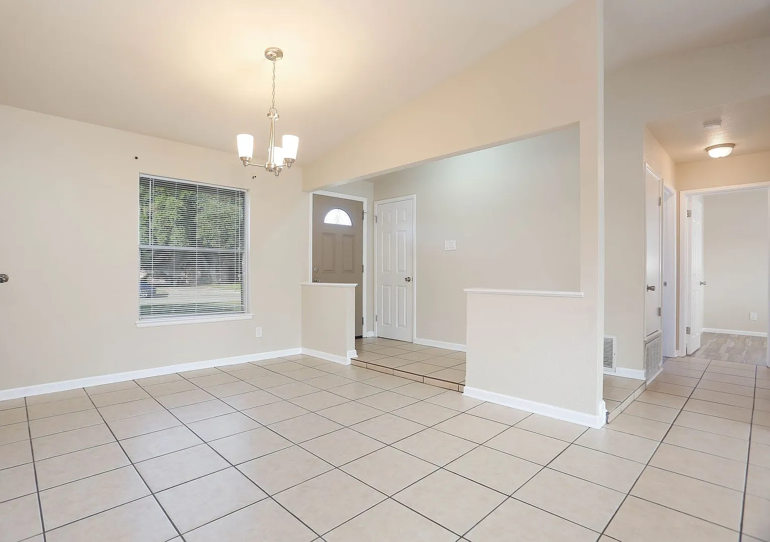 For Rent 8226 Creekline Drive San Antonio, Tx 78109! — Photo 4