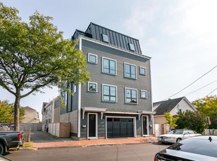 5 Merrill St UNIT 1, Portland, ME 04101