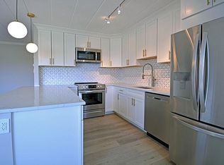 100 Windermere Ave APT 306, Wayne, PA 19087