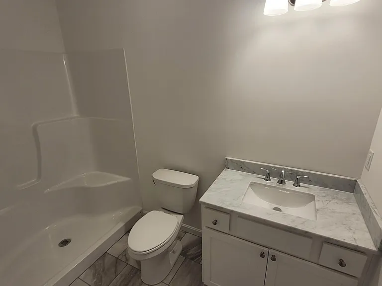 169 Monroe Rd #3 — Photo 5