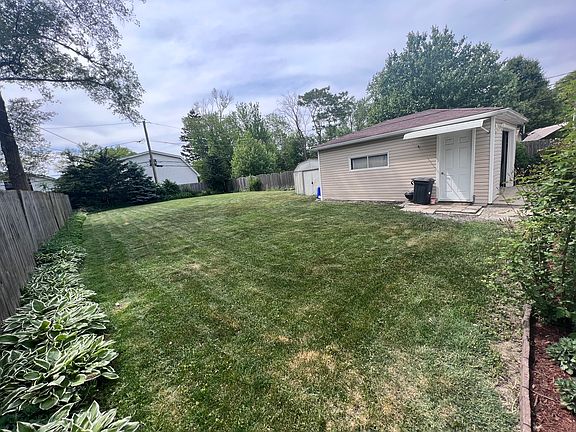 5th image of 228 N Princeton Ave