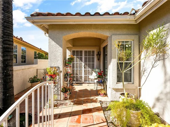 40465 Via Camposeco, Murrieta, CA 92562
