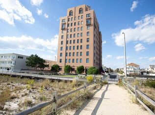 112 S Oxford Ave APT 604, Ventnor City, NJ 08406