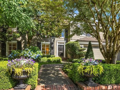 1250 Parkside Drive E, Seattle, WA, 98112
