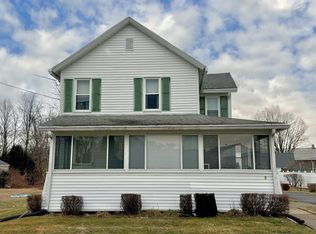 3 Ellsworth St, Westfield, MA 01085