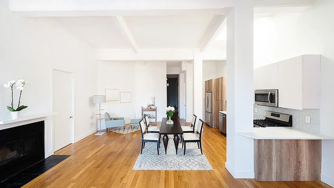95 Horatio Street — Photo 1