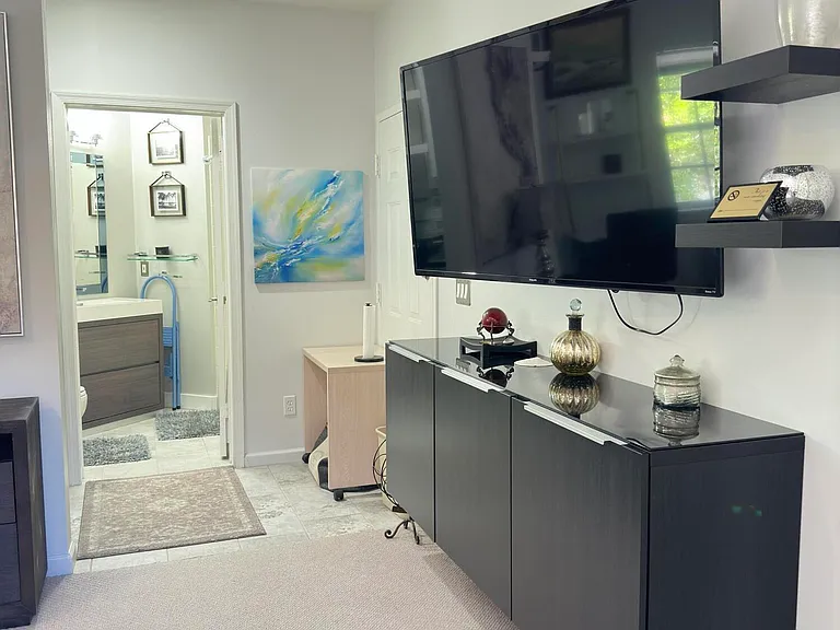 8427 Mulligan Cir #B — Photo 3