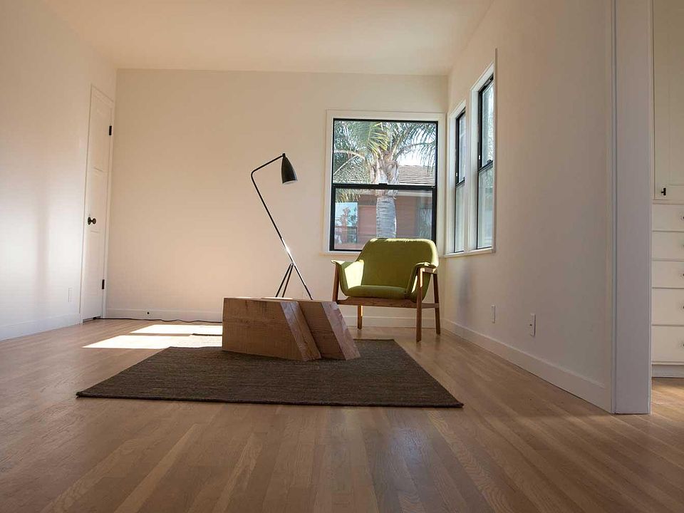 1st image of 4128 30th St #2001