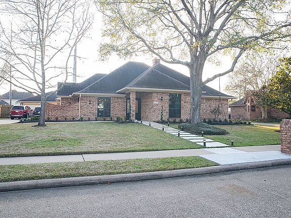 3rd image of 1620 White Wing Cir