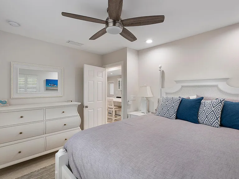 257 Benjamin Franklin Dr — Photo 21