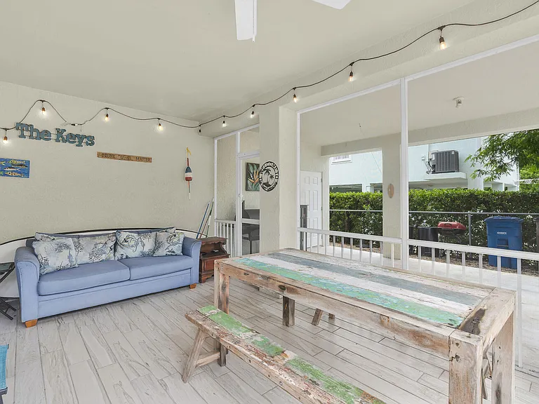 21 Poinciana Dr — Photo 10