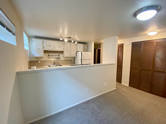 3rd image of 1010 N 45th St APT 5