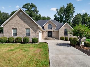 2960 Old Walton Cir, Cookeville, TN 38506