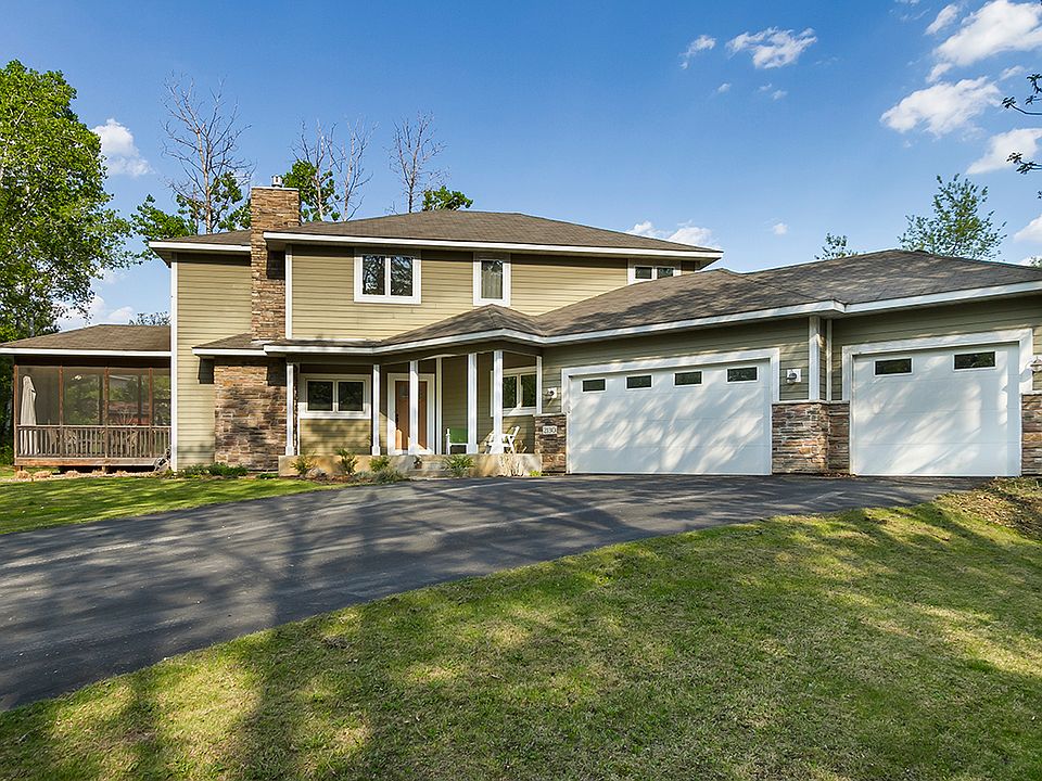 1st image of 2130 Skyway Dr